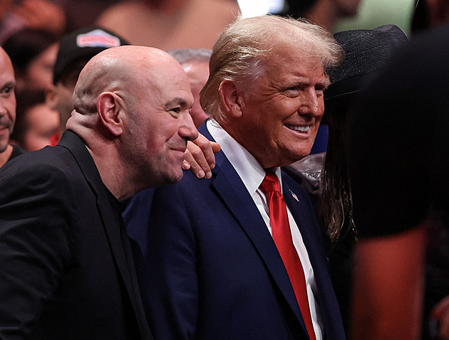 „Jako gestapo.“ Rogan dostal Trumpa do úřadu, teď tepe jeho imigrační agenty