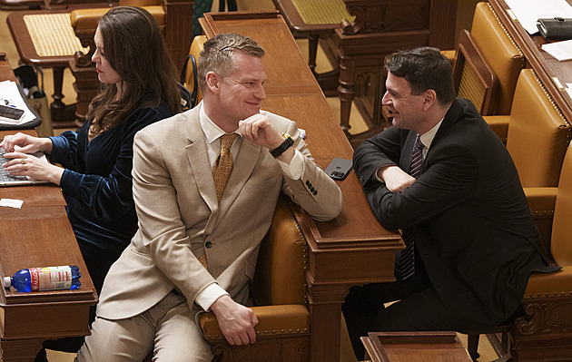 Koalice prosazuje usnesení, ať Pavel dodržuje Ústavu při jmenování ministrů