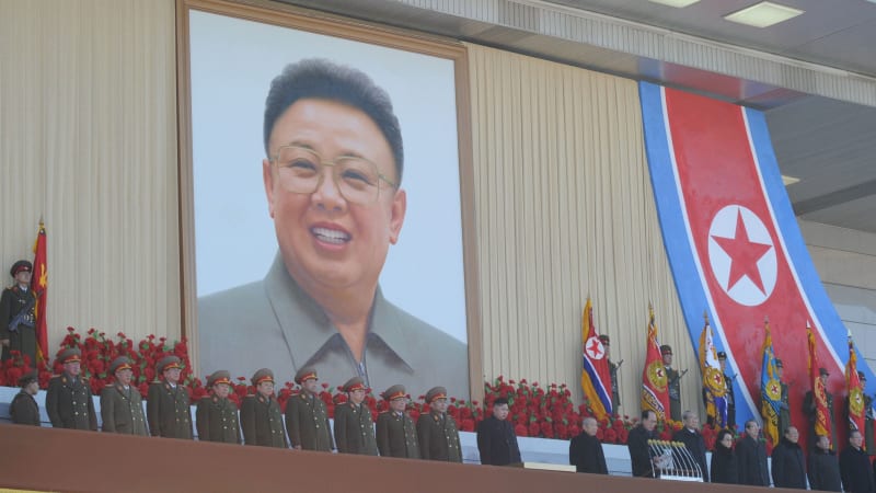 Mimomanželský sex i atentát na Kim Čong-ila. Propagandistický film boří dlouholetá tabu