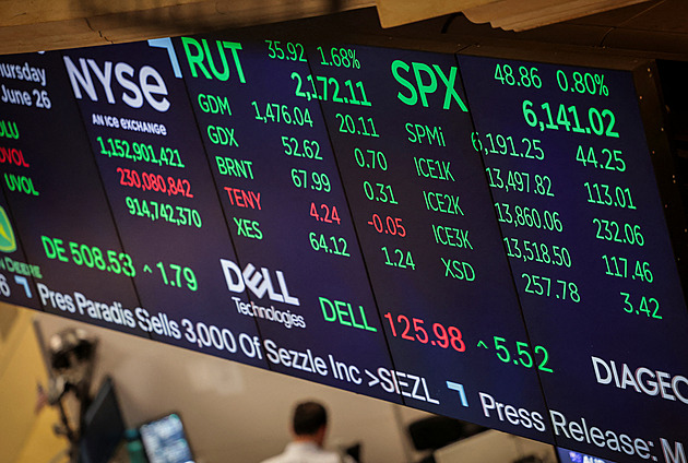 Wall Street láme rekordy. Rozdíl mezi technologickými giganty a zbytkem je enormní