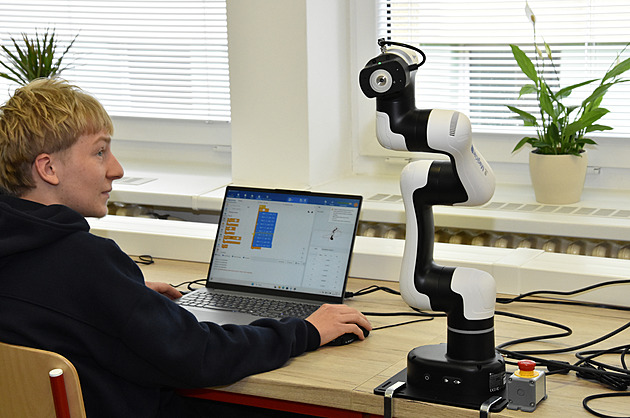 Roboti, 3D tisk i virtuální realita. Česká Třebová má nové vzdělávací centrum