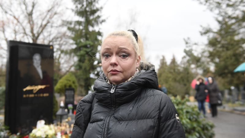 Tvrdá kritika Dominiky Gottové: Je mi z ní špatně, jen brala peníze, říká kamarádka její matky