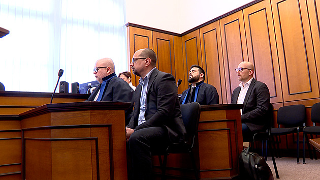 Soud opět neschválil dohody o vině a trestu v kauze hospodaření VZP